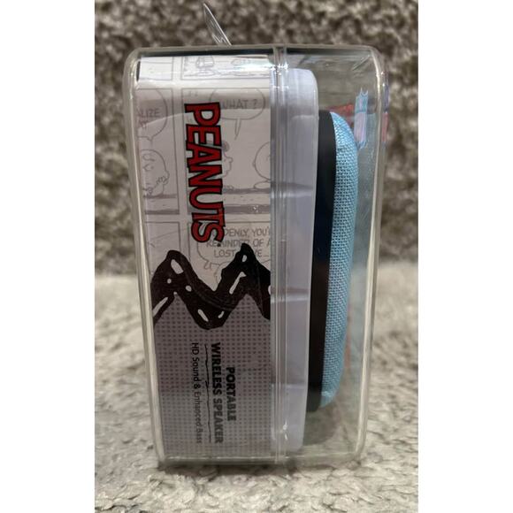 Peanuts Snoopy Cleveland Browns Portable Wireless Speaker - BRAND NEW - Picture 2 of 6